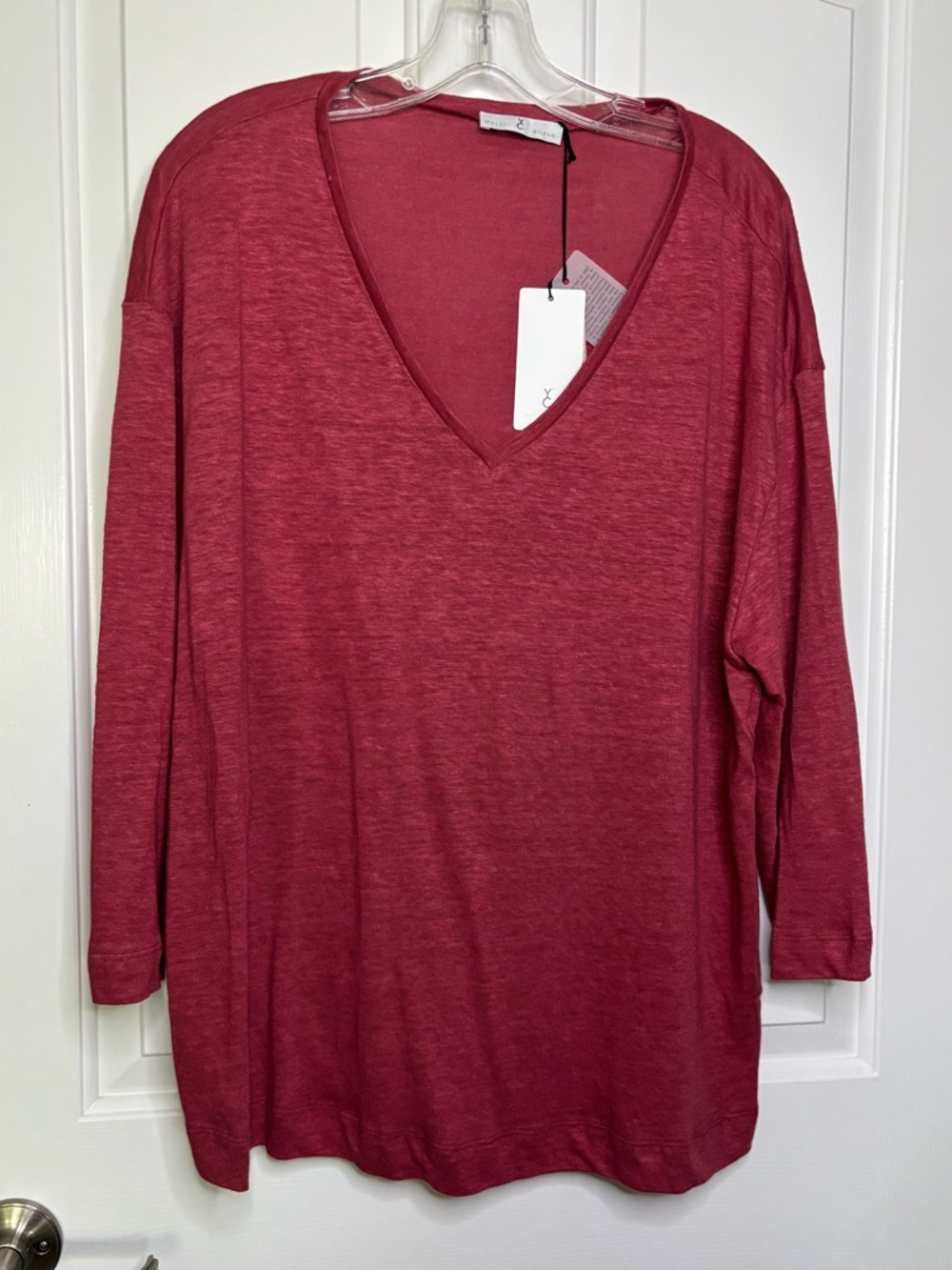 NWT YC Italian Linen V-Neck Women's Tunic Top in Berry Color size L
